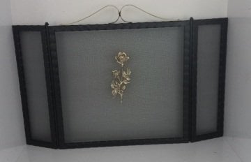 ŞÖMİNE ÖNÜ SİPERLİK GÜL MOTİF