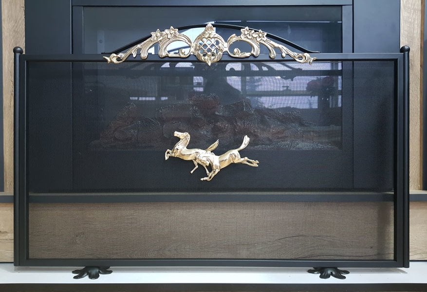 SİYAH İNCİ ŞÖMİNE ÖNÜ SİPERLİK