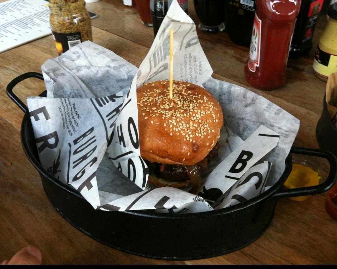 HAMBURGER TAVASI TEPSİSİ