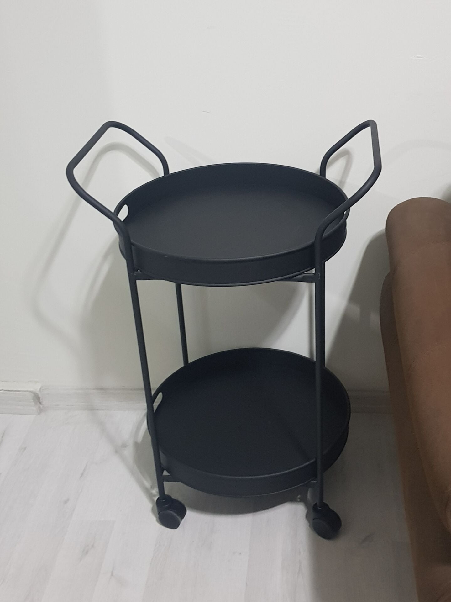 SERVIS ARABASI YUVARLAK  TEPSİ 45 CM MAT SİYAH